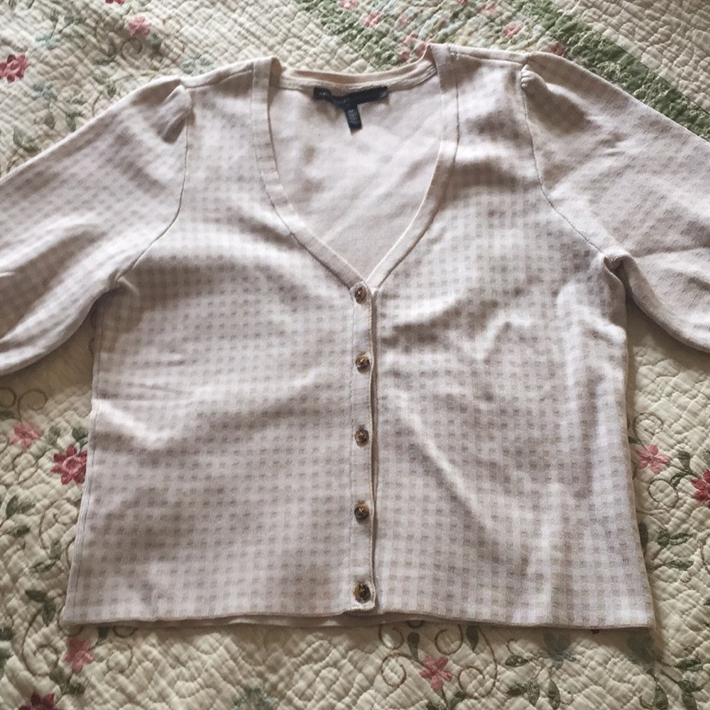 Sweet sweater!  Never worn!  WHBM.